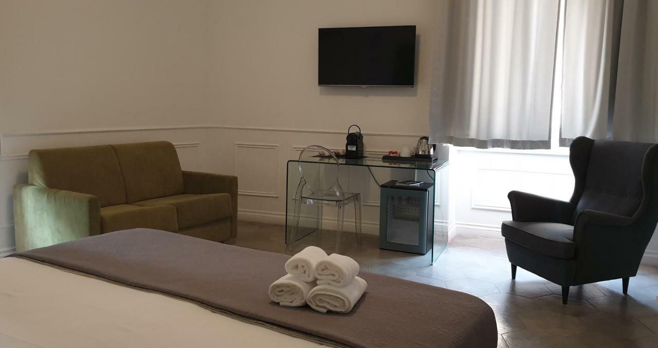 Palazzo Balsamo Suites Pompei Exterior foto
